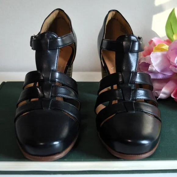 Clarks Artisan Ciera Gull Black Leather T-Strap Sandals - Picture 9 of 14